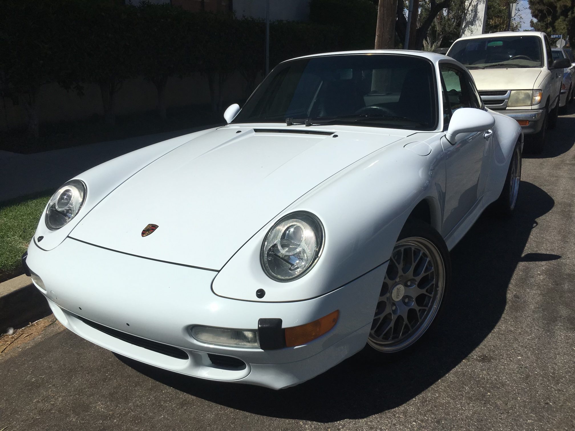 Porsche 911 Model Color White